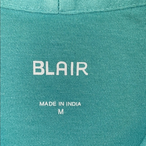 BLAIR V-neck top 3/4 sleeves light turquoise blue color soft cotton NEW size M - Picture 4 of 9